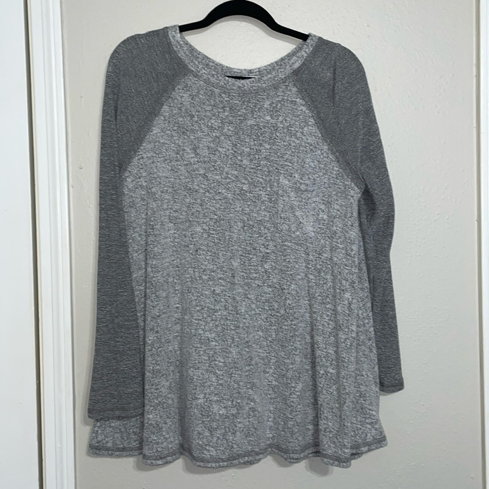 Lightweight gray long sleeve